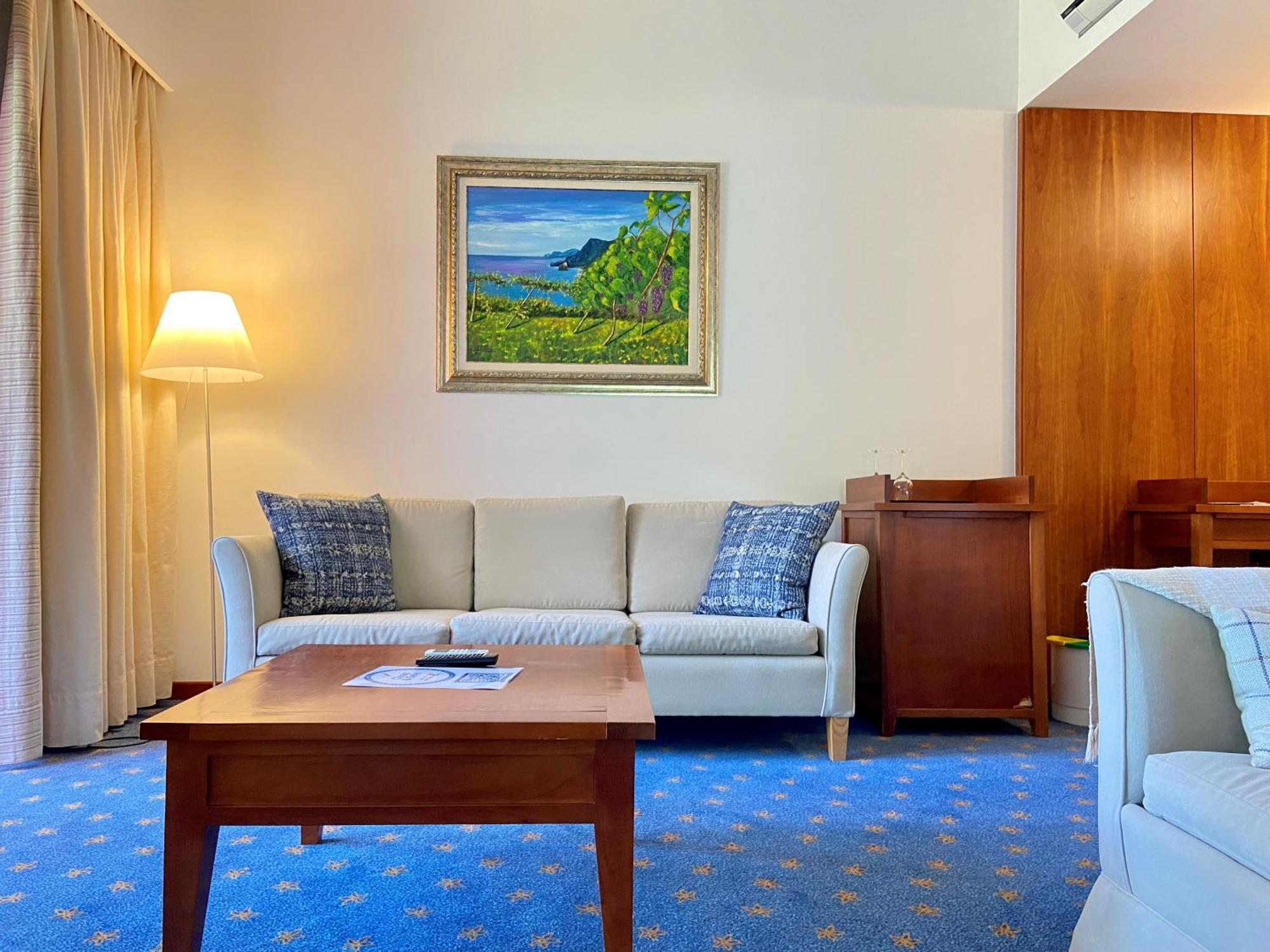 Bio Hotel - Hotel Quinta Da Serra Câmara de Lobos Kültér fotó